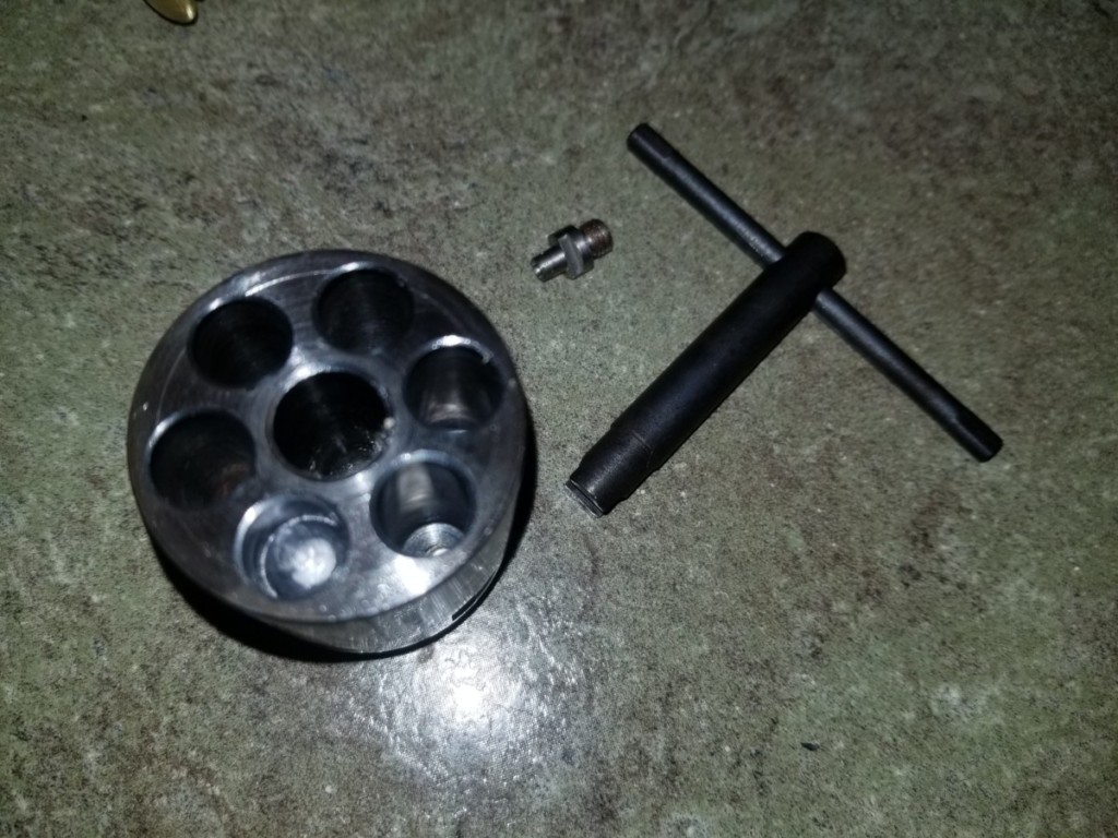 unloading cap and ball revolver